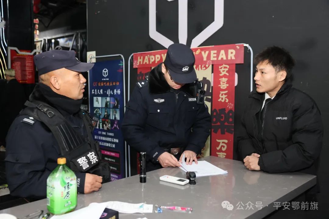 临场协作更加紧密，比赛掌控力持续增强(反腐纪录片持续发力)